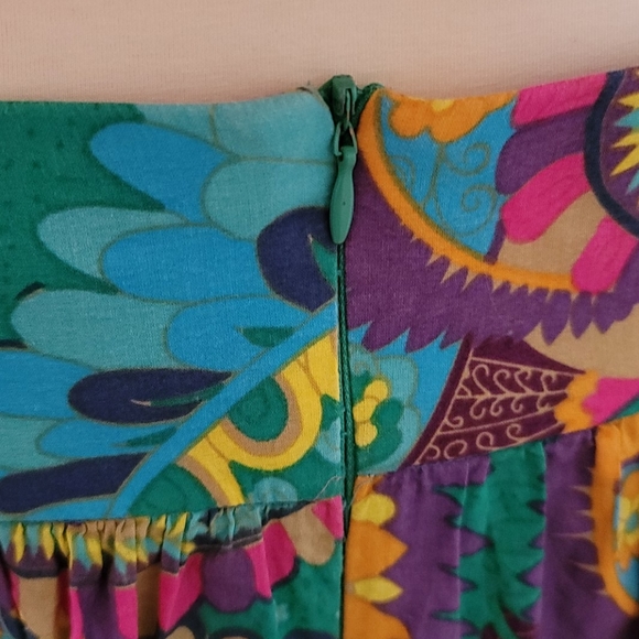 MIMI CHICA MEDIUM PAISLEY FLORAL MINI SKATER CIRCLE SKIRT BRIGHT COLORFUL DRESS - Picture 4 of 12